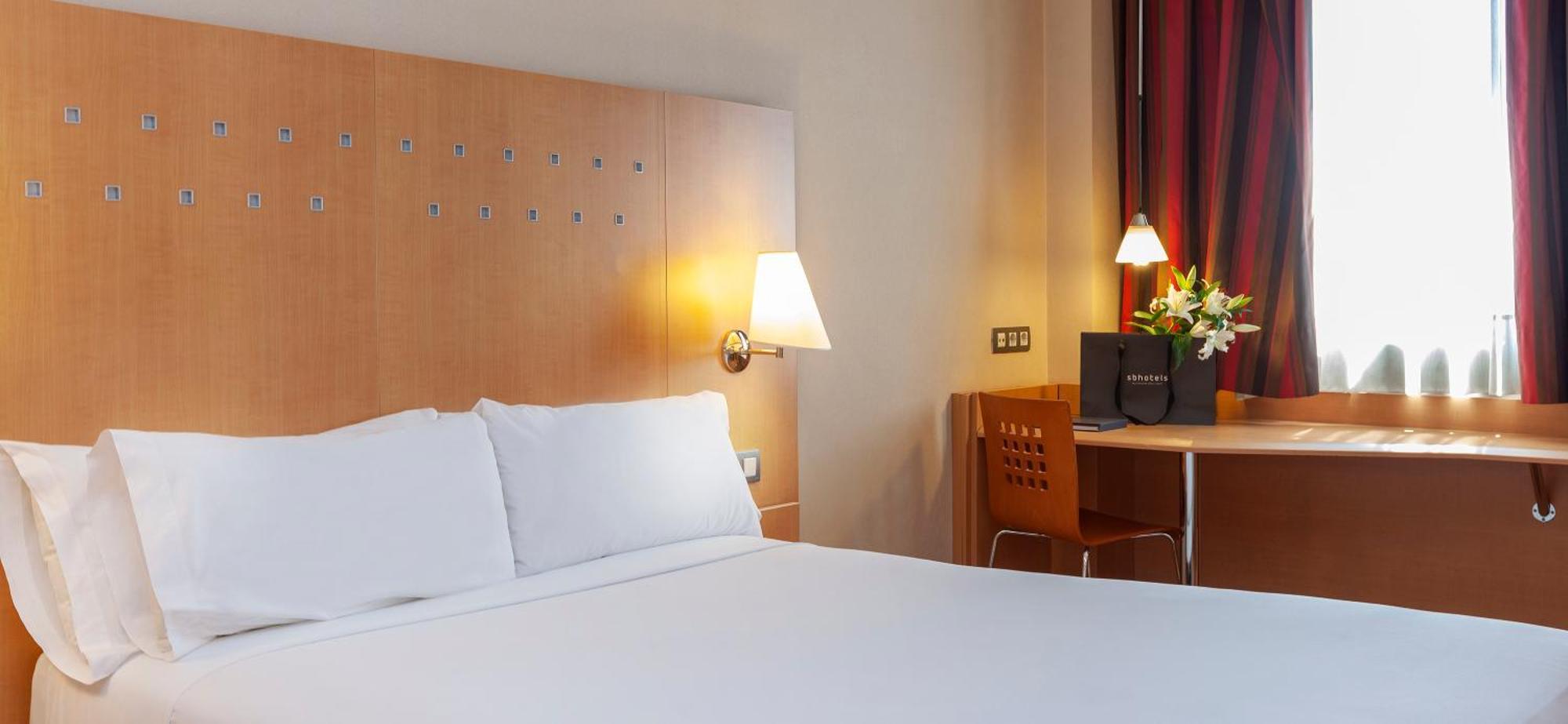 Hotel Sb Express Madrid Norte San Sebastián de los Reyes Eksteriør bilde